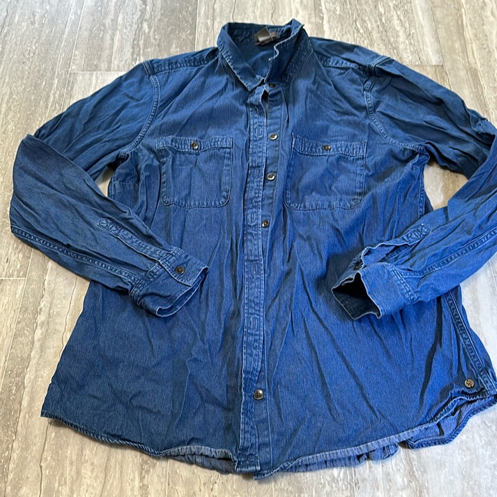 Eddie Bauer Classic Fit Denim Shirt L